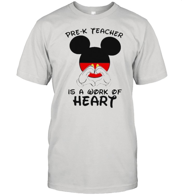 Pre – K Teacher Is A Work Of Heart Mickey  Classic Men's T-shirt